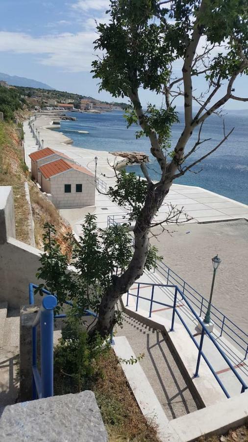 Beachfront Studio Apartment Vintage In Senj Senj  Exterior photo